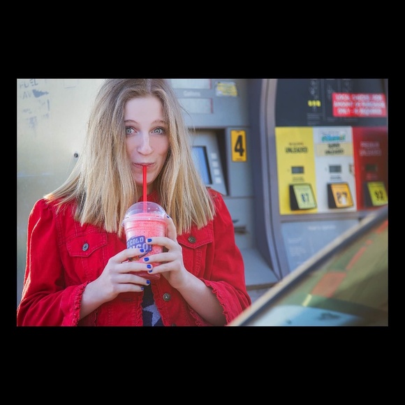 CJ - TRENDSPOTTERS MAGAZINE DIRECTOR & Poshaholic - Picture 8 of 14